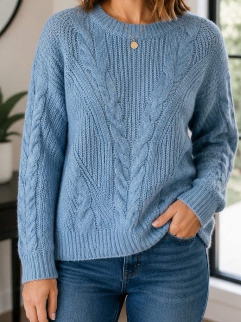 Lauren Ralph Lauren Blue Cable
Knit Cotton Sweater Crew Neck
Classic Fit Sz L